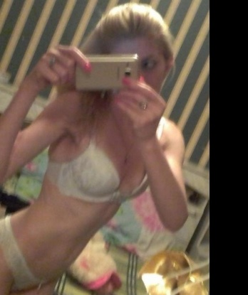 Мои услуги насыщены страстью и сексуальным желанием. Помогу осуществить твои самые сокровенные фантазии и окунуться в мир наслаждения. Живу в Москве, где мои роскошные апартаменты ждут наших встреч. Посмотри мои фото, чтобы понять, что ты останешься доволен – уверен, не разочарую! Отзывы моих клиентов раскроют мою истинную сущность — я идеальная любовница. Так что, дорогой, не упусти шанс испытать незабываемые ощущения со мной. 😘🔥💋✨ 15348, 34 года